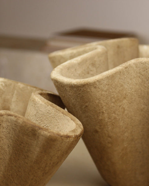 Deux Vases fleur pour sable de bougie